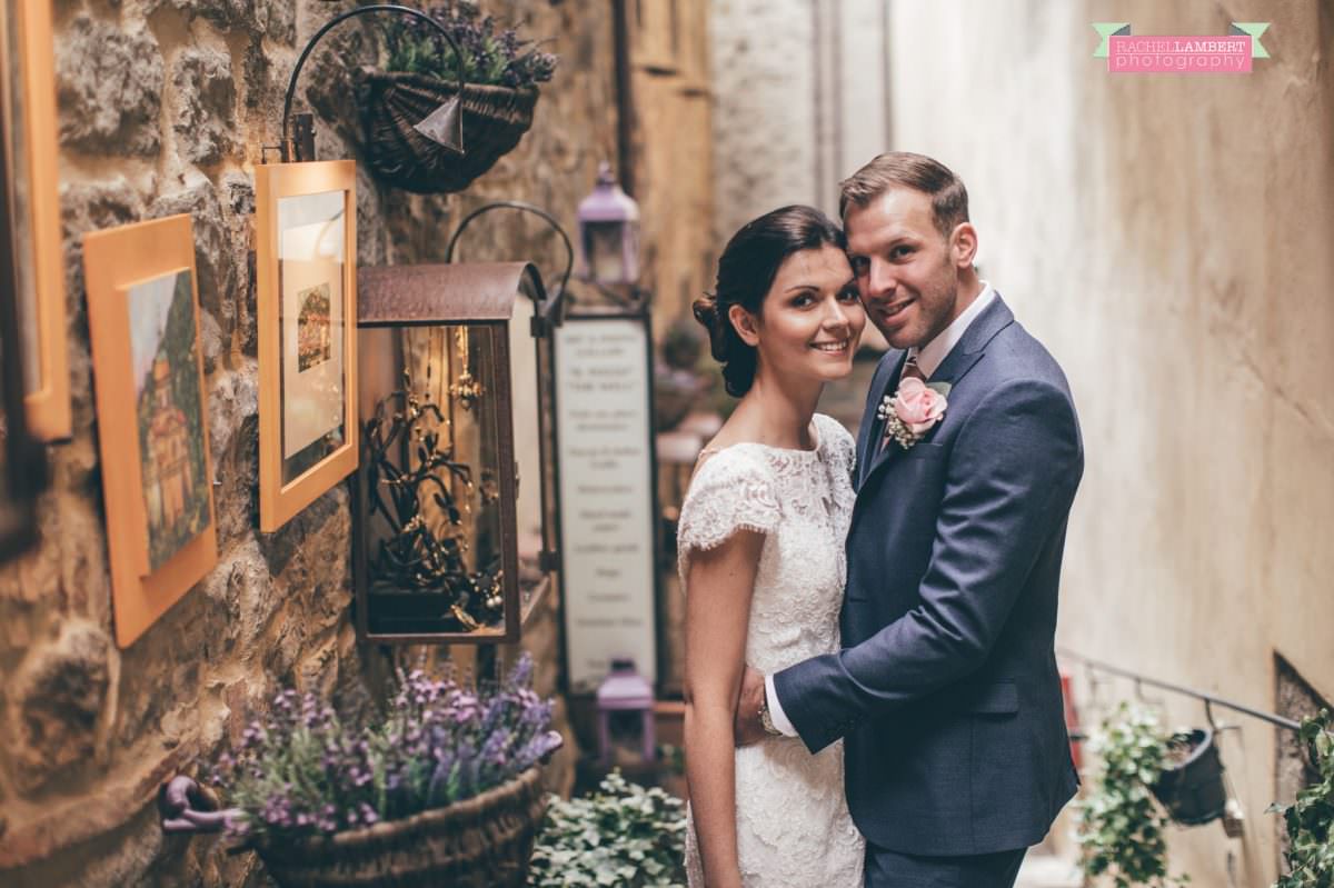 bride and groom portrait wedding in italy colour cortona tuscany 