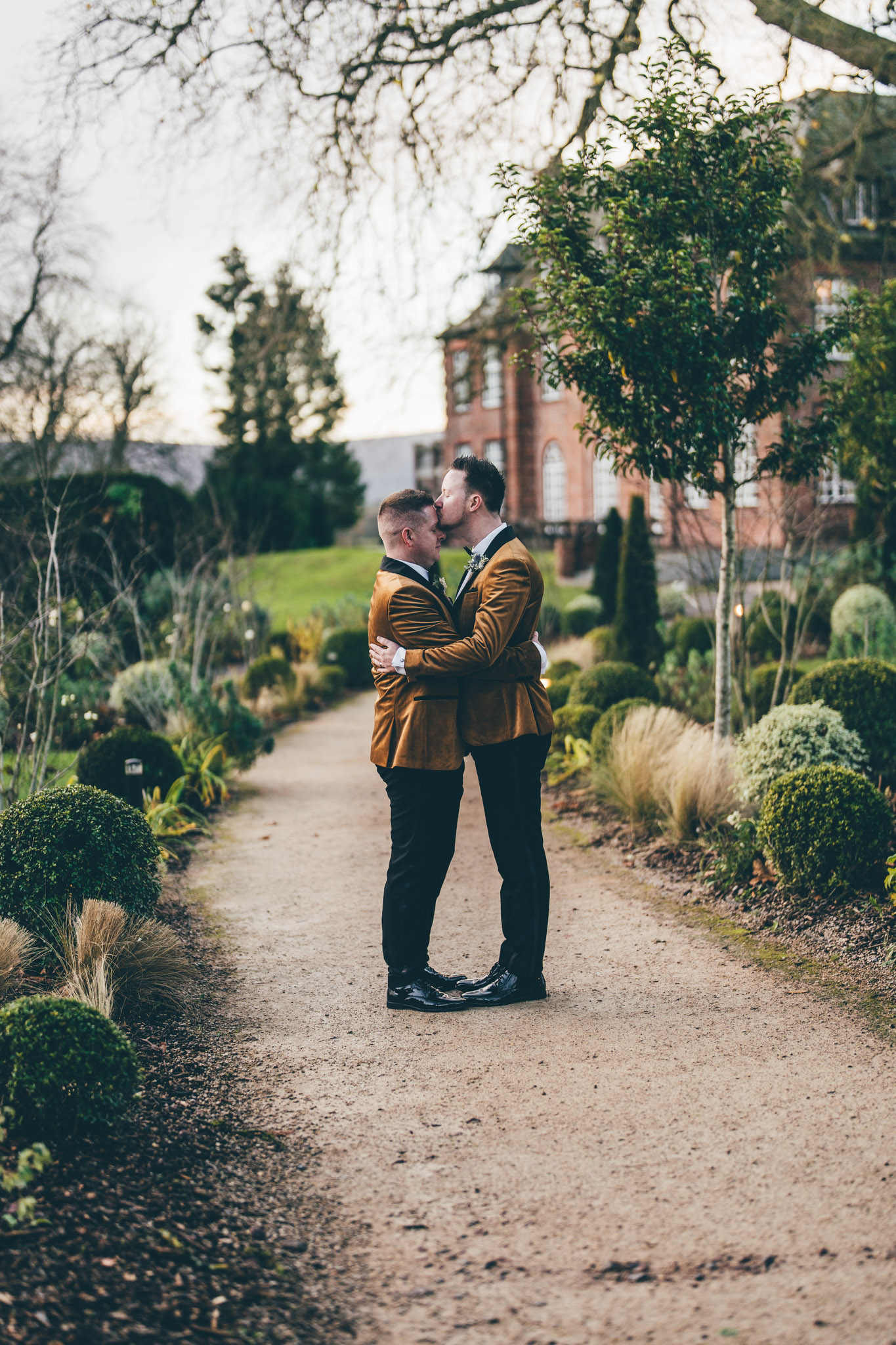 Sant Ffraed House Wedding